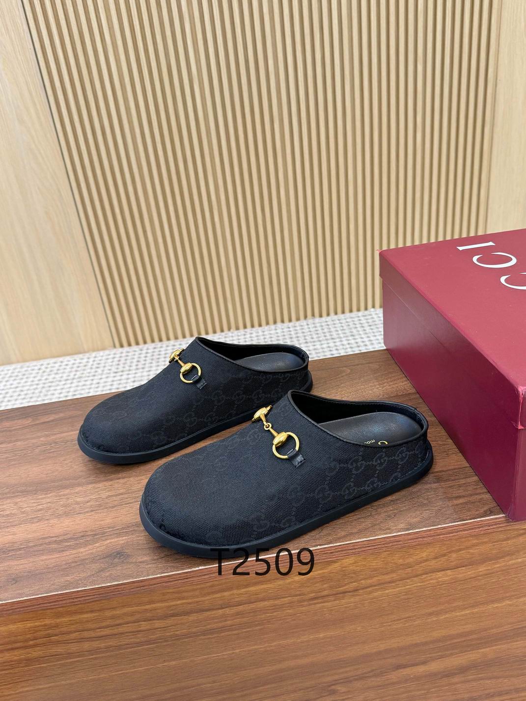 GUCCI shoes 35 41 08 2690233