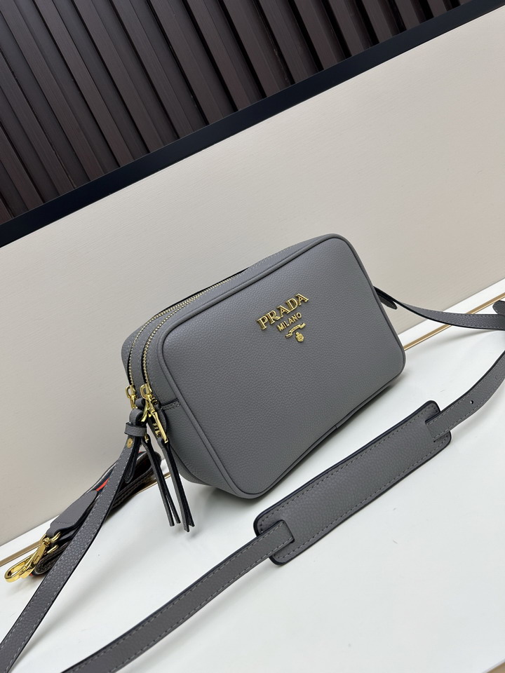 Prada 66202 22x14x8cm jj2 1975803