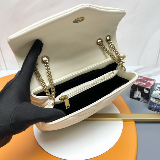 YSL 494699 23x17x9cm 8D39 1977959 YSL 494699 23x17x9cm 8D39 1977959