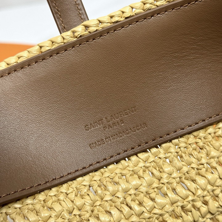 YSL 749036 20x17x13cm 8D67 1978087 YSL 749036 20x17x13cm 8D67 1978087