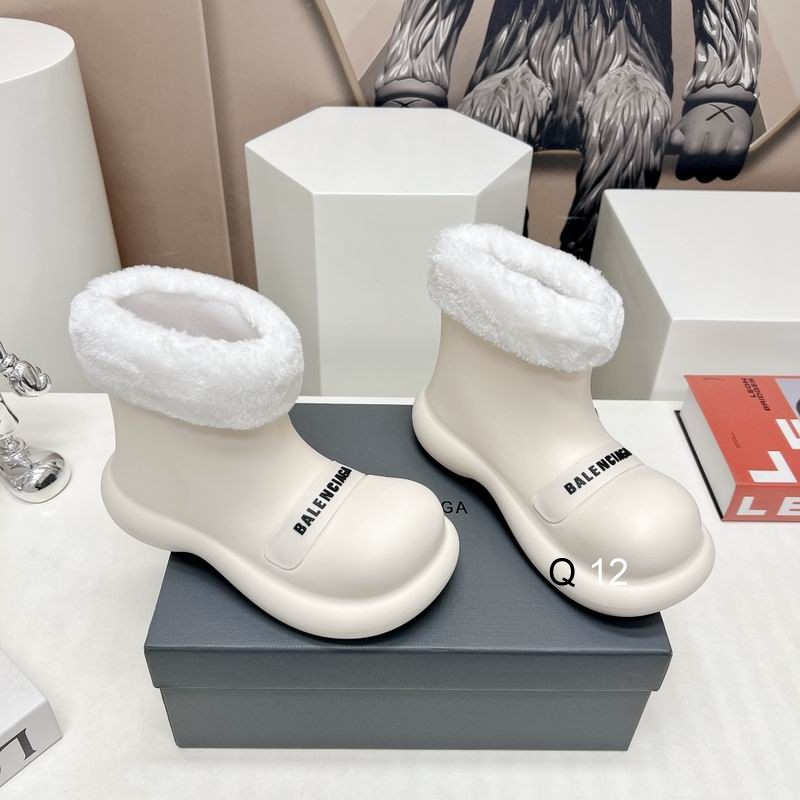 Balenciaga sz35 40 2C J1001 021489971 2472701 Balenciaga sz35 40 2C J1001 021489971 2472701