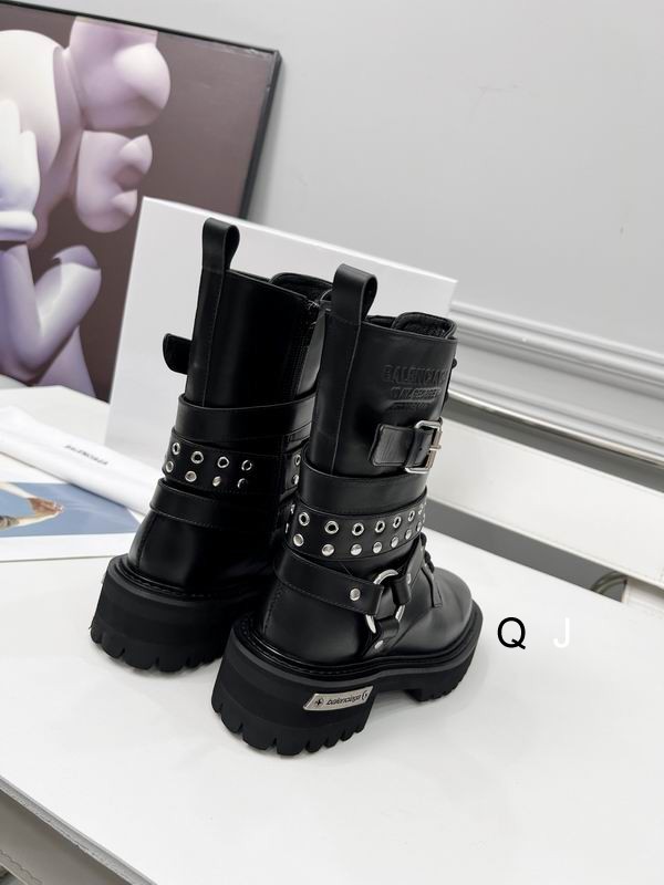 Balenciaga sz35 40 J110503 2716211 Balenciaga sz35 40 J110503 2716211