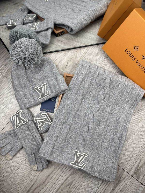 LV Scarf Hat Gloves hm (2) 3339166