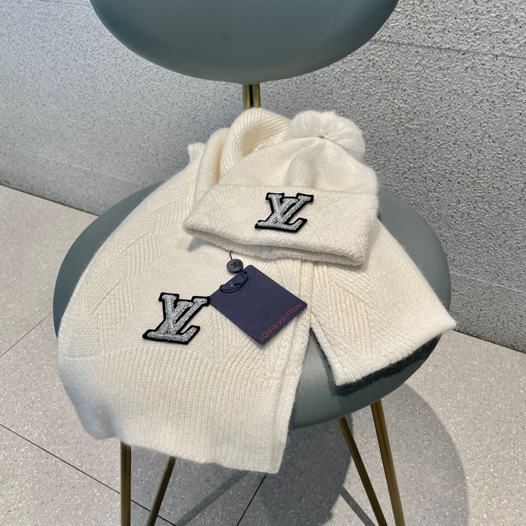 LV scarf hat (20) 3279138
