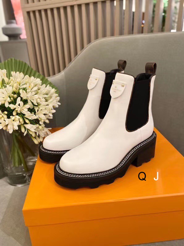 LV sz35 40 J110202 2716288