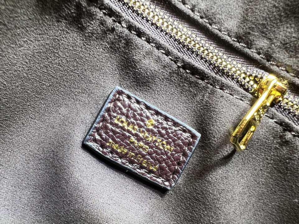 M13668 40x20x25cm ss19 1979656 M13668 40x20x25cm ss19 1979656