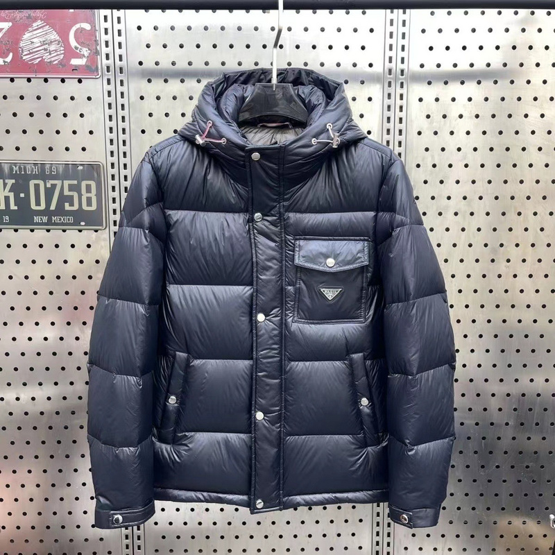 Prada S 2XL 26yr08 (3) 3668989