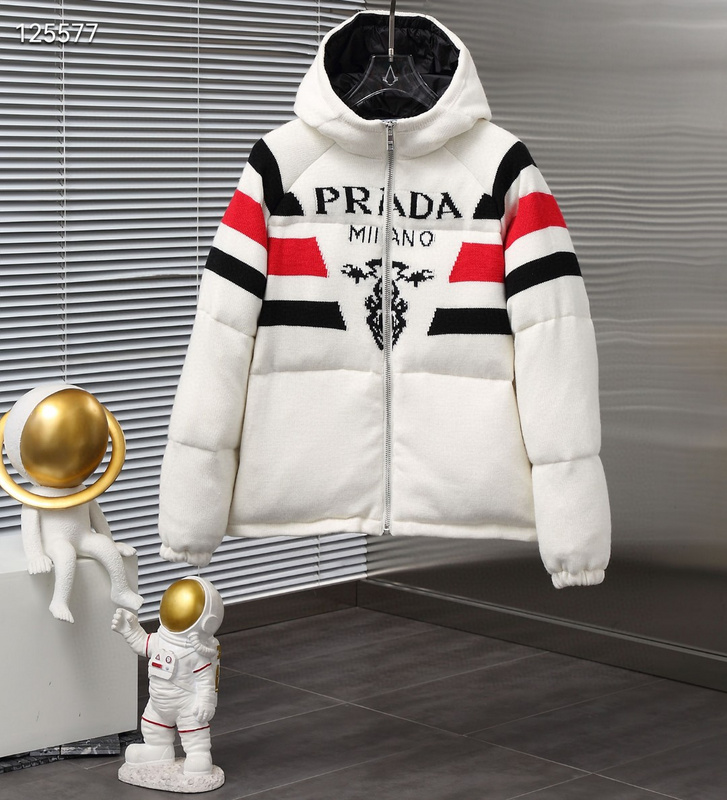 Prada S XL 26yr09 (10) 3669011