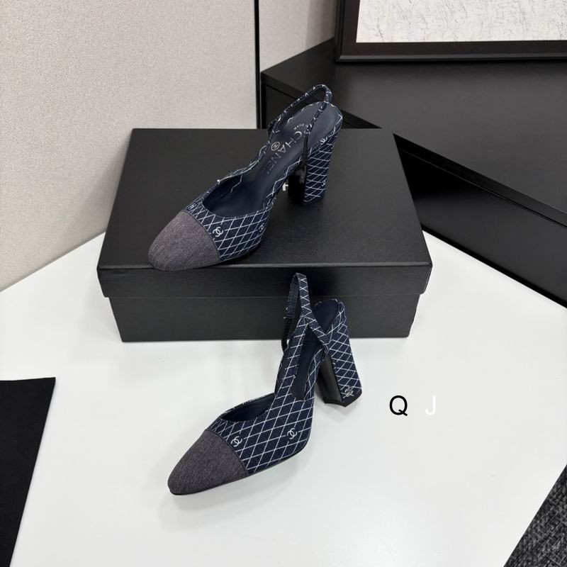 Chanel sz35 40 J1101 02 2722020 Chanel sz35 40 J1101 02 2722020