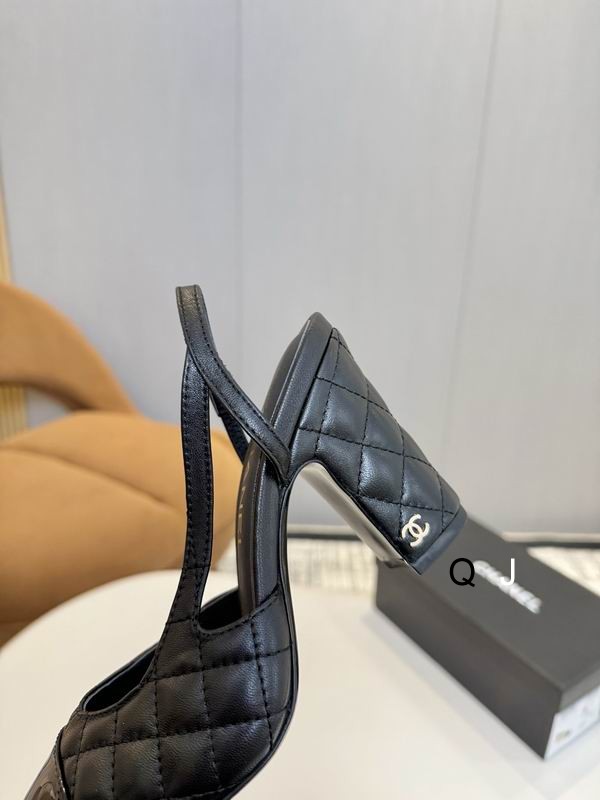 Chanel sz35 40 J1106 12 2721142 Chanel sz35 40 J1106 12 2721142