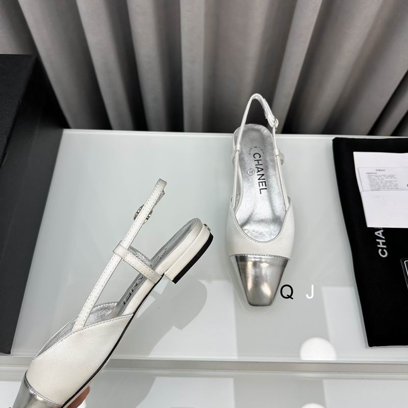 Chanel sz35 40 J1106 27 2721031 Chanel sz35 40 J1106 27 2721031