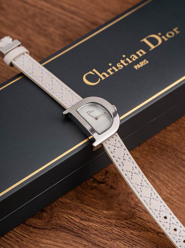 Dior 24X18mm 39 (8) 3330336 Dior 24X18mm 39 (8) 3330336