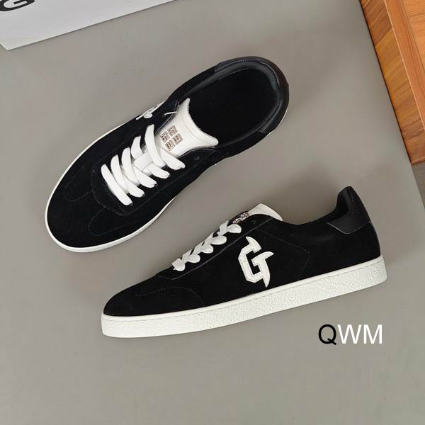 Givenchy sz35 44 WM0201 02 2349287 Givenchy sz35 44 WM0201 02 2349287