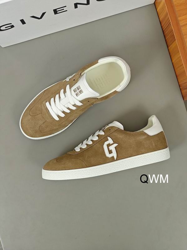 Givenchy sz35 44 WM0201 06 2349283 Givenchy sz35 44 WM0201 06 2349283