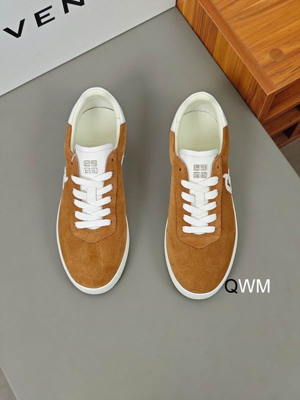 Givenchy sz35 44 WM0201 13 2349276 Givenchy sz35 44 WM0201 13 2349276