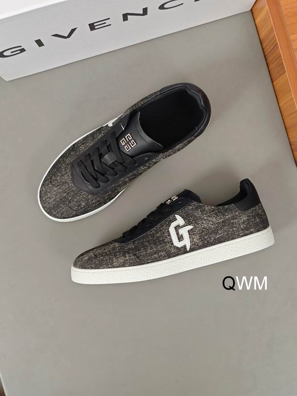 Givenchy sz35 44 WM0201 28 2349261 Givenchy sz35 44 WM0201 28 2349261