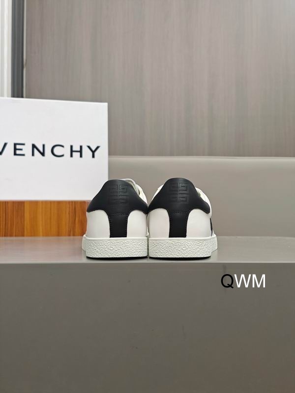 Givenchy sz35 44 WM0201 34 2349255 Givenchy sz35 44 WM0201 34 2349255