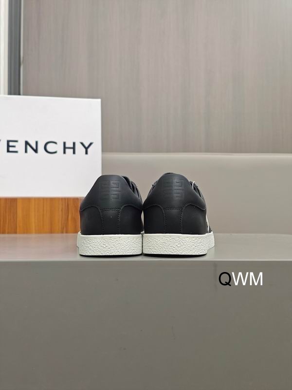 Givenchy sz35 44 WM0201 38 2349251 Givenchy sz35 44 WM0201 38 2349251