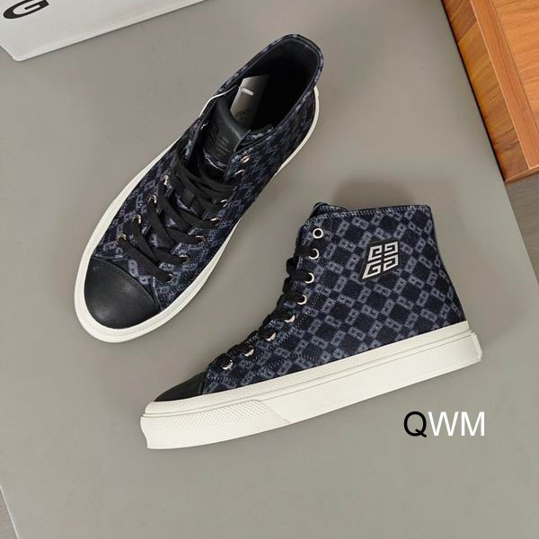 Givenchy sz35 44 WM020402 2349382 Givenchy sz35 44 WM020402 2349382