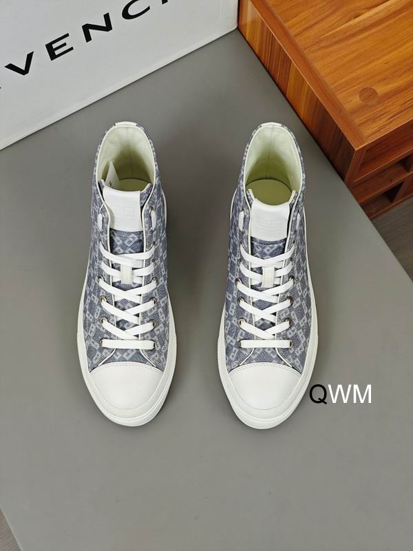 Givenchy sz35 44 WM020410 2349374 Givenchy sz35 44 WM020410 2349374