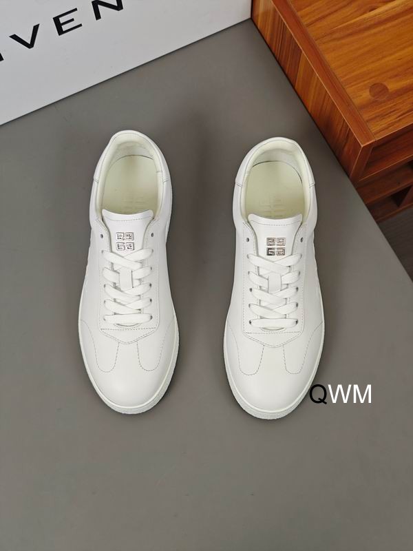 Givenchy sz35 44 WM020601 2349293 Givenchy sz35 44 WM020601 2349293