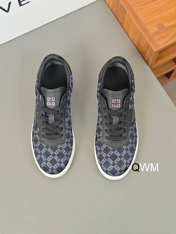 Givenchy sz35 44 WM020901 2349307 Givenchy sz35 44 WM020901 2349307