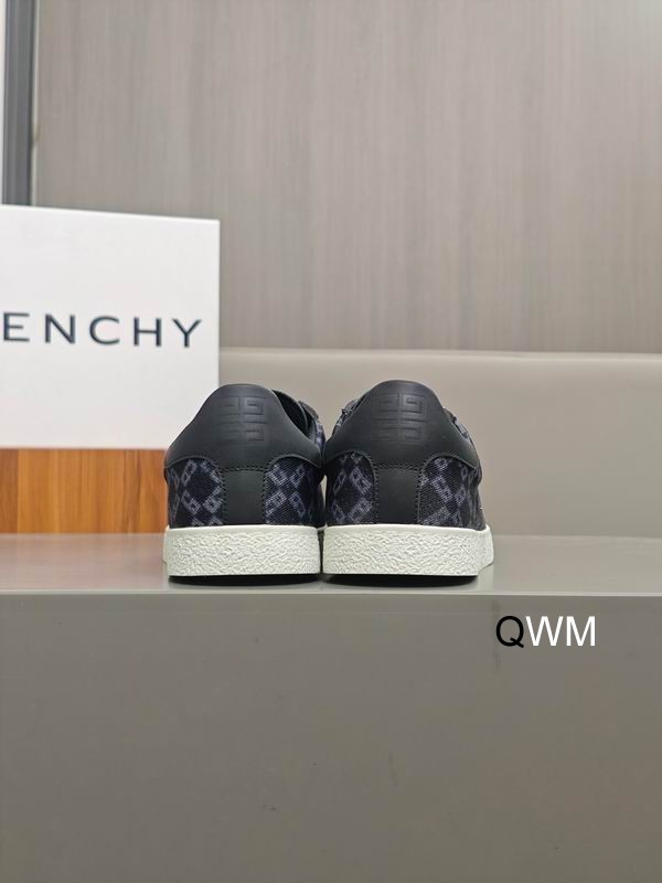 Givenchy sz35 44 WM020904 2349304 Givenchy sz35 44 WM020904 2349304