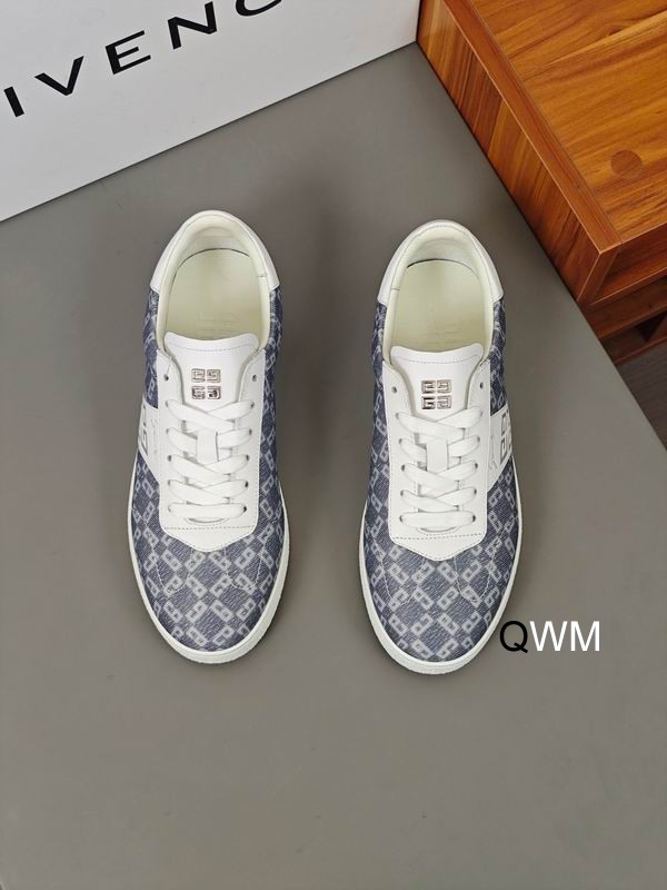 Givenchy sz35 44 WM020906 2349302 Givenchy sz35 44 WM020906 2349302