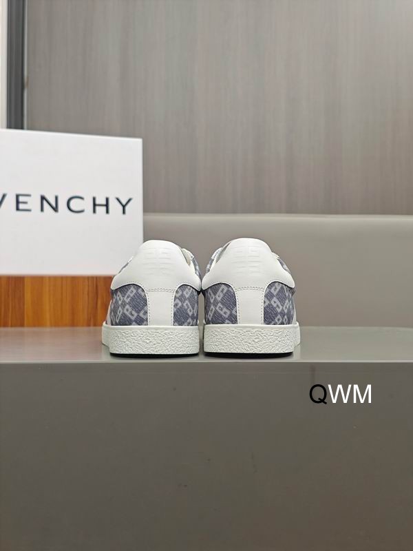 Givenchy sz35 44 WM020909 2349299 Givenchy sz35 44 WM020909 2349299