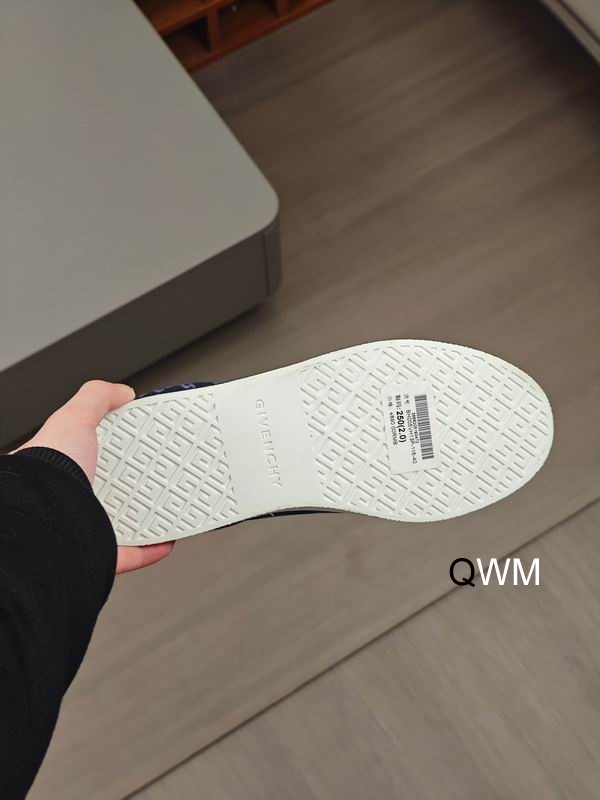 Givenchy sz35 44 WM020914 2349294 Givenchy sz35 44 WM020914 2349294