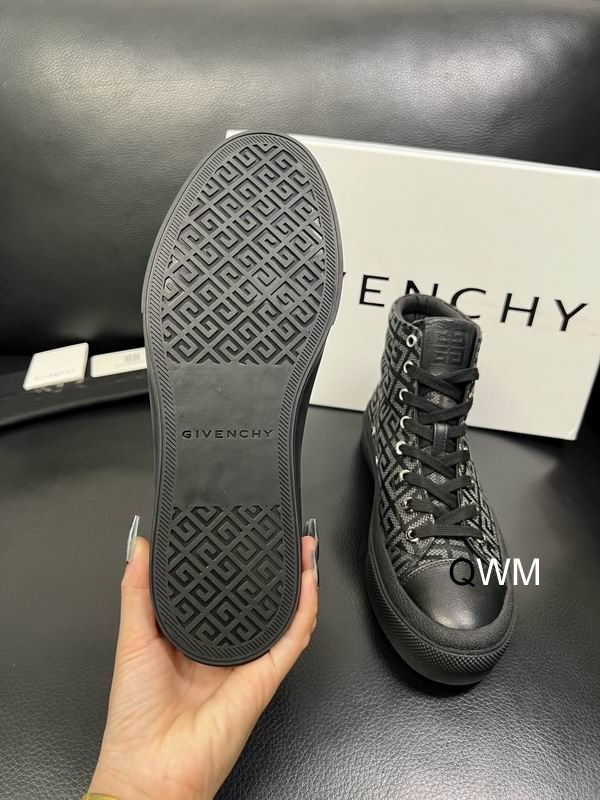 Givenchy sz35 44 WM1002 09 2705672 Givenchy sz35 44 WM1002 09 2705672