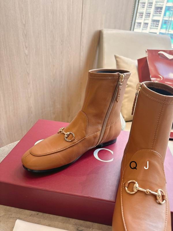 Gucci sz35 40 J110603 2720963 Gucci sz35 40 J110603 2720963