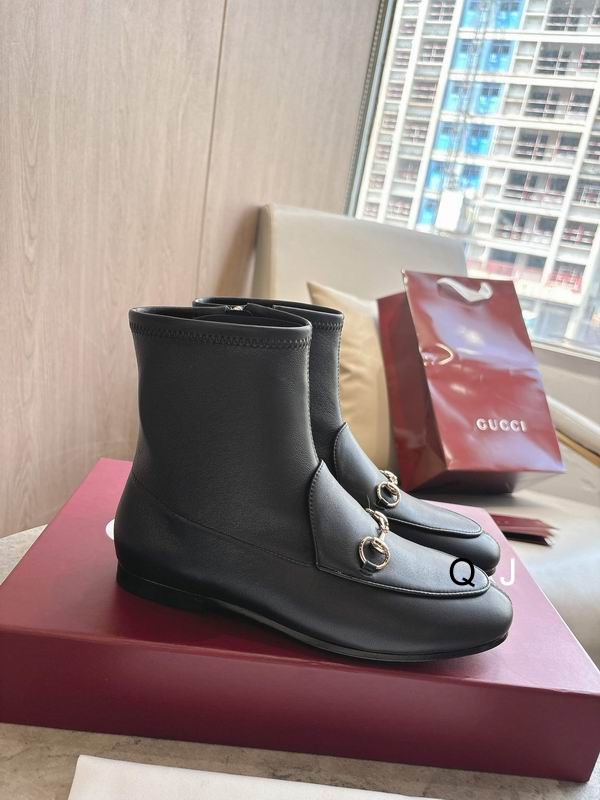 Gucci sz35 40 J110611 2720955 Gucci sz35 40 J110611 2720955