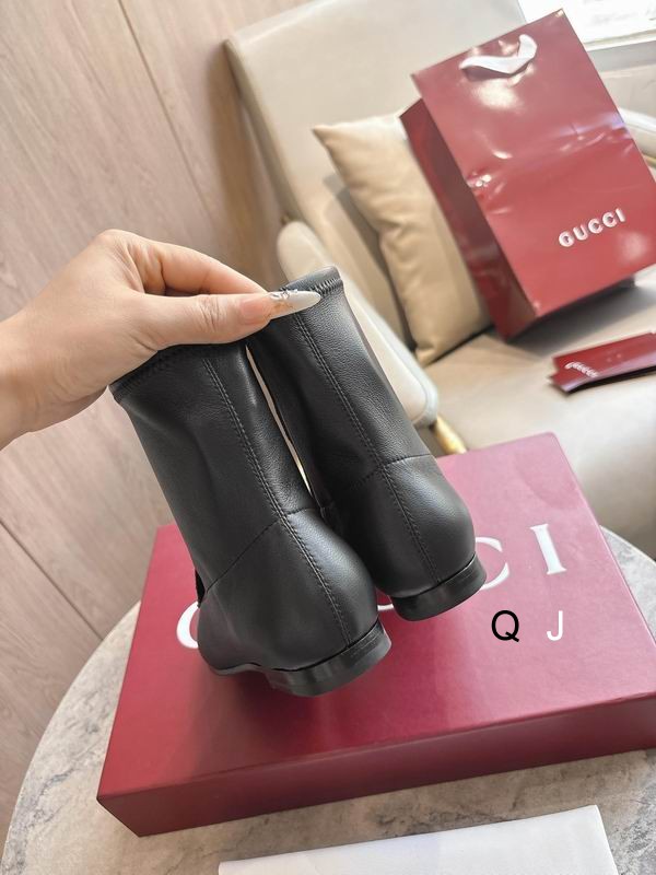 Gucci sz35 40 J110613 2720953 Gucci sz35 40 J110613 2720953