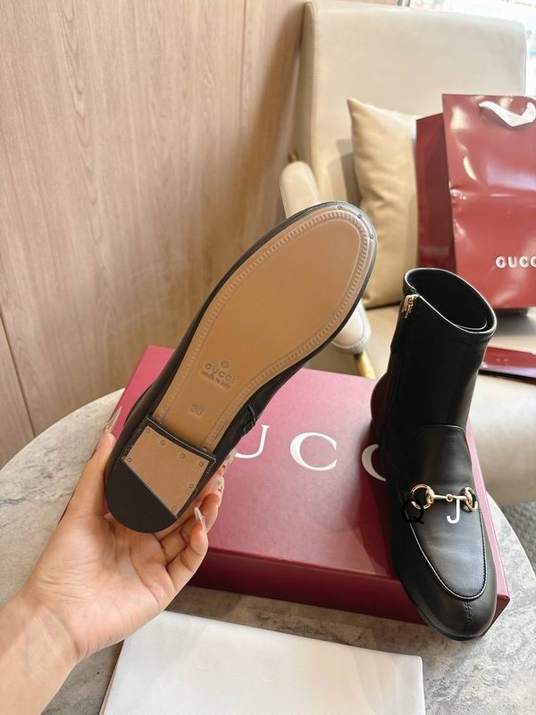 Gucci sz35 40 J110614 2720952 Gucci sz35 40 J110614 2720952