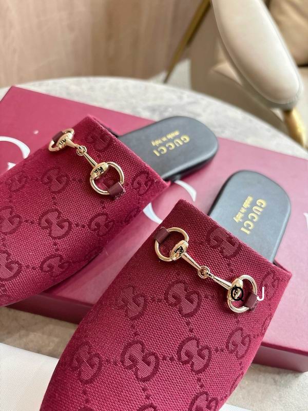 Gucci sz35 40 J1108 03 2720982 Gucci sz35 40 J1108 03 2720982