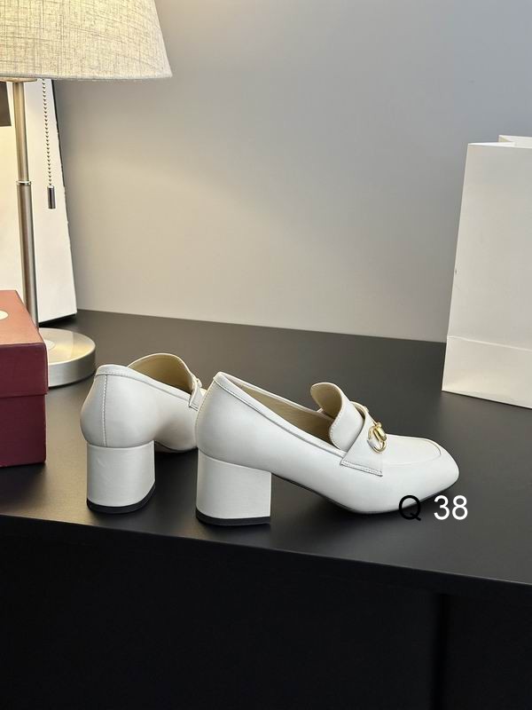 Gucci sz35 40 LY1106V03 2719605 Gucci sz35 40 LY1106V03 2719605