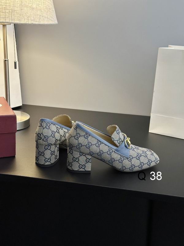 Gucci sz35 40 LY1106V12 2719596 Gucci sz35 40 LY1106V12 2719596