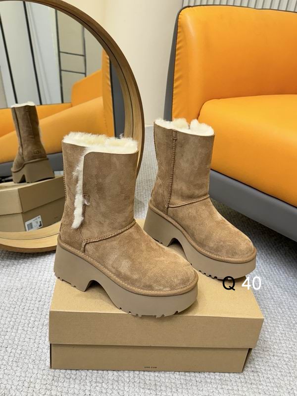 UGG sz35 40 HX110909 2720357 UGG sz35 40 HX110909 2720357