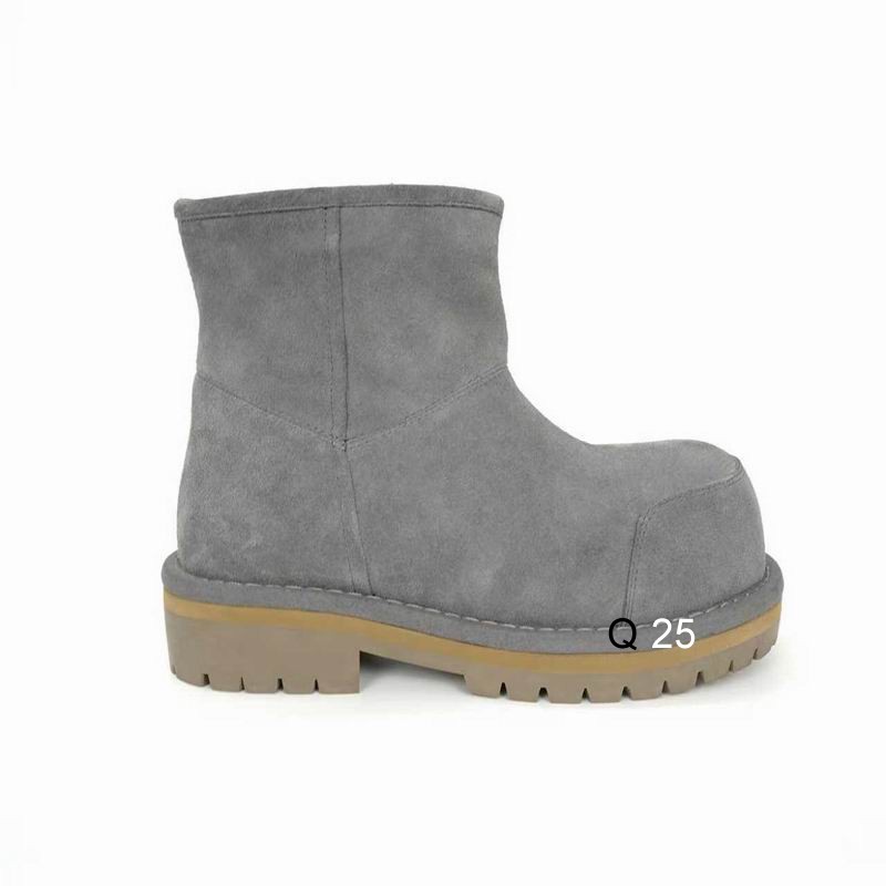 UGG sz35 40 JH1106 07 2720376 UGG sz35 40 JH1106 07 2720376