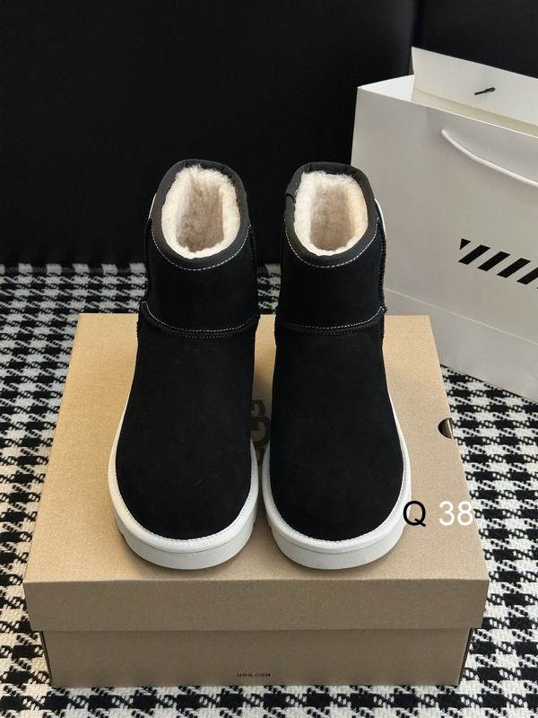 UGG sz35 40 LY1112 01 2720427 UGG sz35 40 LY1112 01 2720427