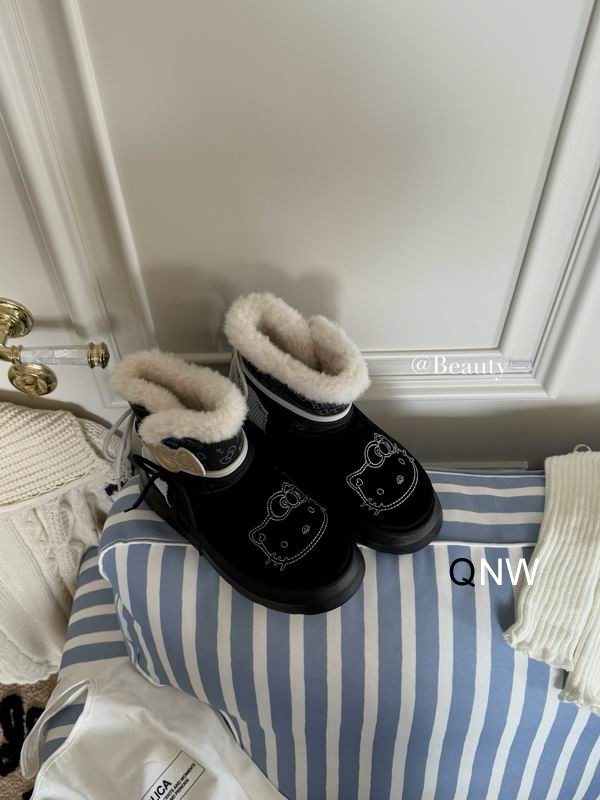 UGG sz35 40 N1106 11 2720460 UGG sz35 40 N1106 11 2720460