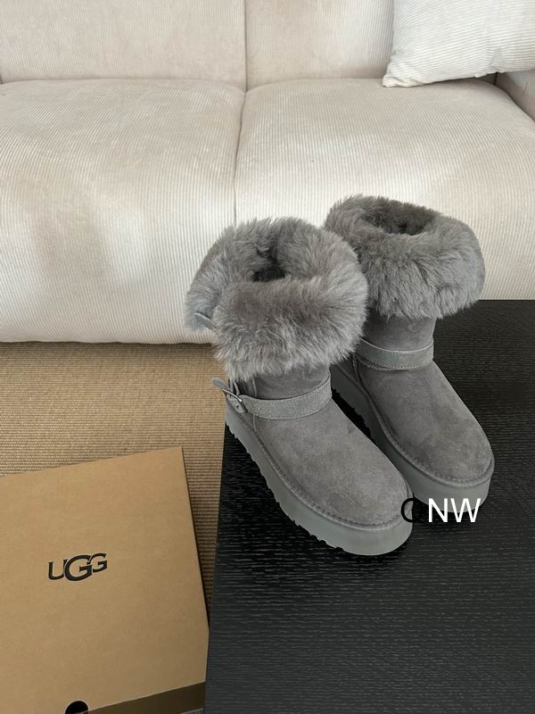 UGG sz35 40 N111305 2720505 UGG sz35 40 N111305 2720505