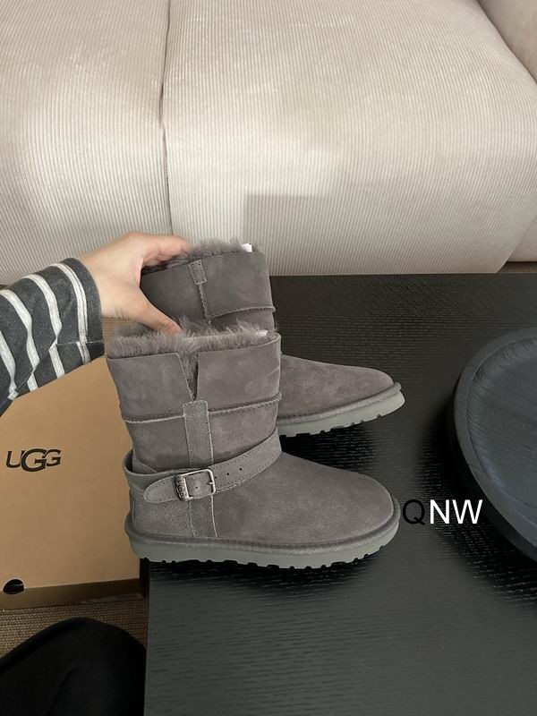 UGG sz35 40 N111407 2720520 UGG sz35 40 N111407 2720520