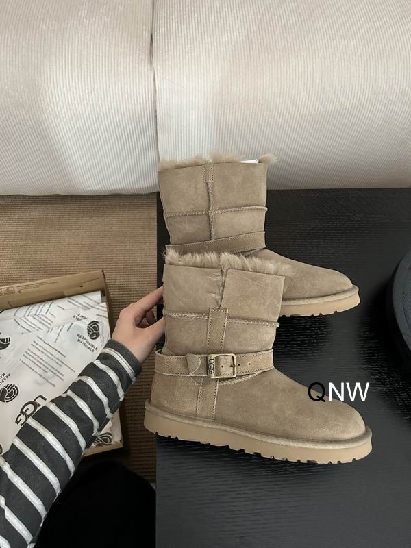 UGG sz35 40 N111412 2720515 UGG sz35 40 N111412 2720515