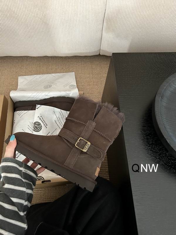 UGG sz35 40 N111416 2720511 UGG sz35 40 N111416 2720511