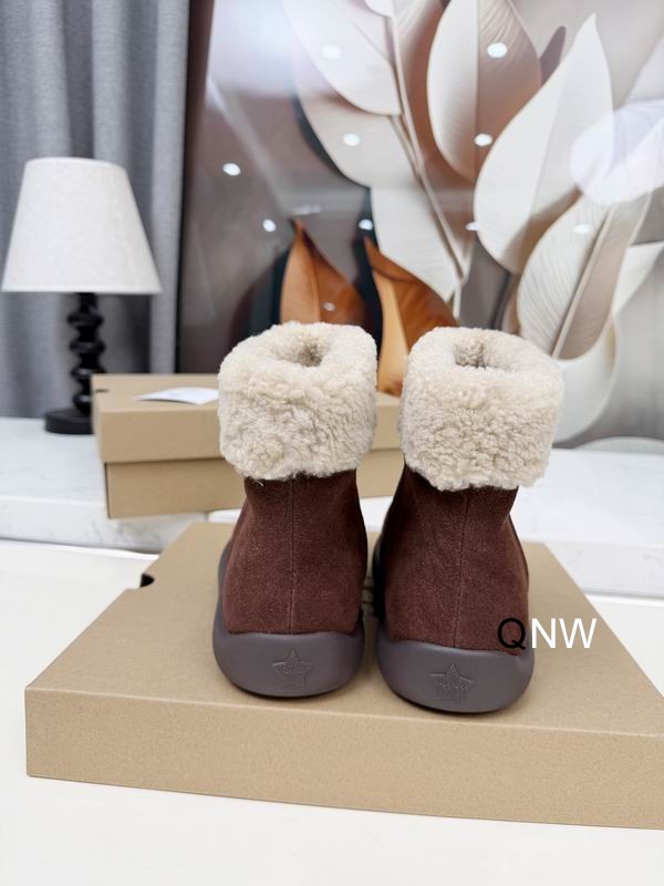 UGG sz35 40 N1127 08 2720567 UGG sz35 40 N1127 08 2720567