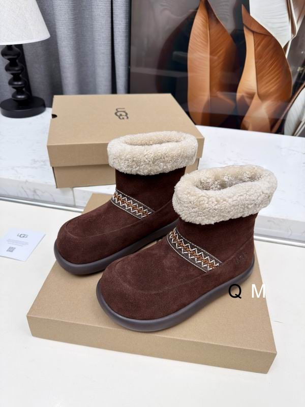 UGG sz35 40 QM1106 11 2715267 UGG sz35 40 QM1106 11 2715267