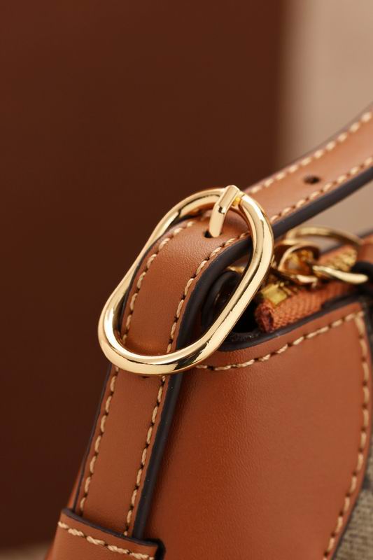 815218 24.5x16x5cm DF (7) 1990748 815218 24.5x16x5cm DF (7) 1990748