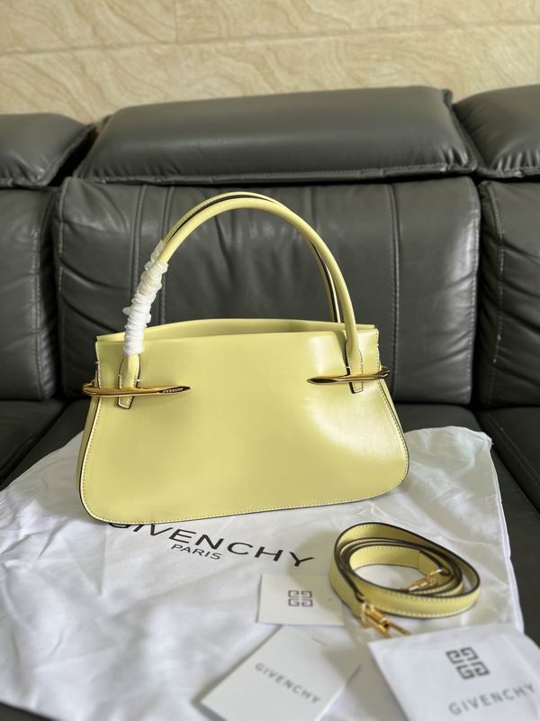 BB515JB2CN 28x12.5x17cm YT (1) 1994055 BB515JB2CN 28x12.5x17cm YT (1) 1994055